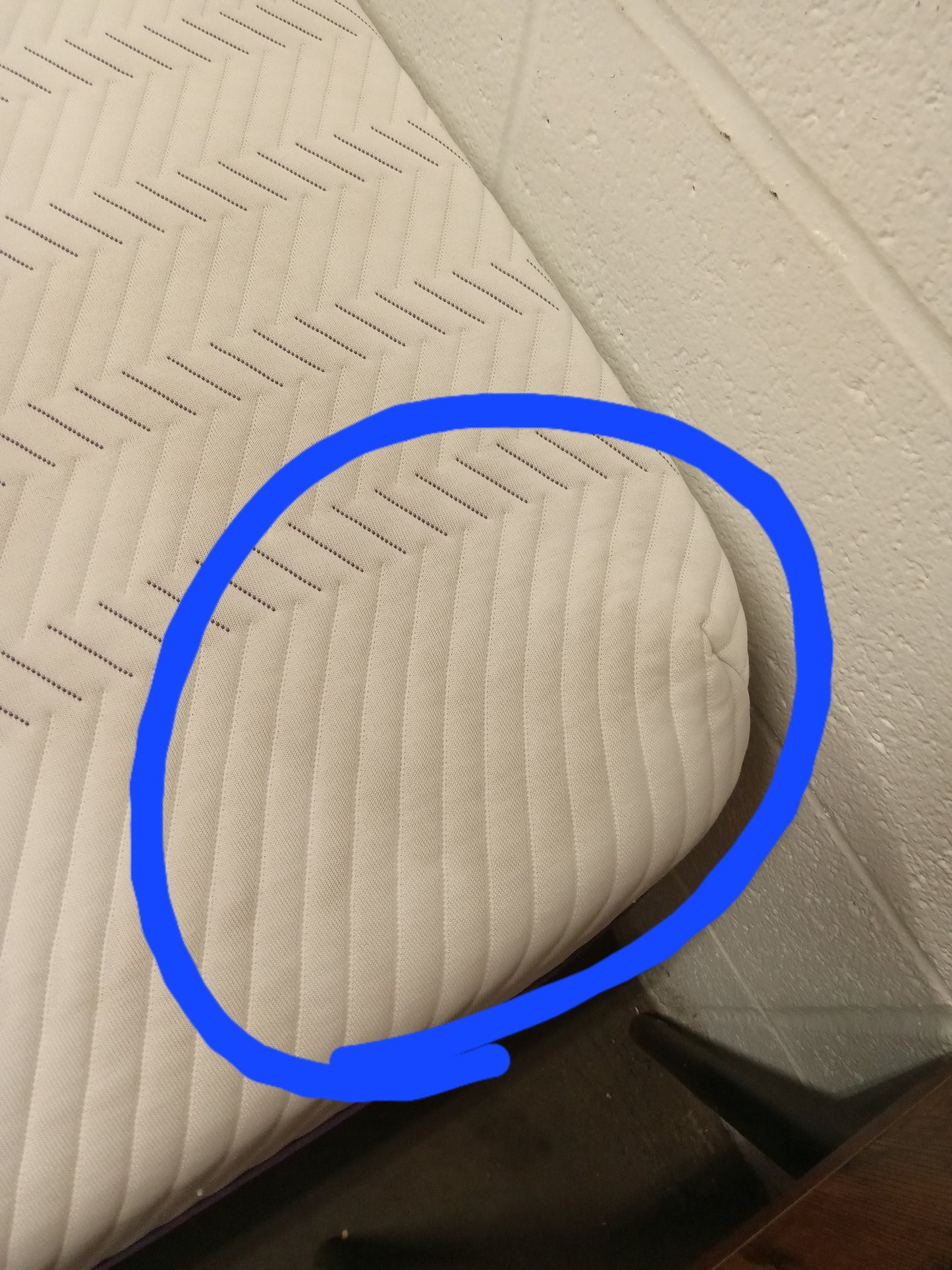 Sleepy's | Sealy | 9" Medium Gel Foam | Twin XL Mattress