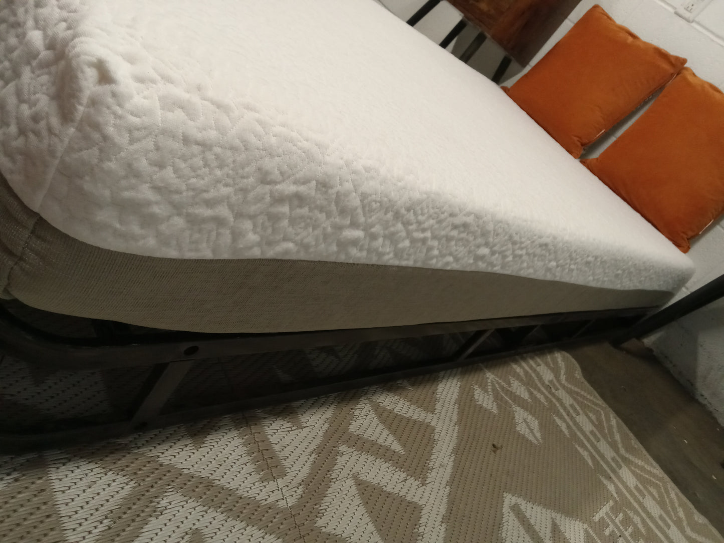 Unbranded | Memory Foam | 7" Twin Mattress