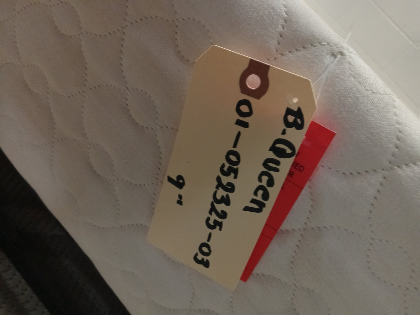 Stearns & Foster 9'' Whole White Queen Boxspring