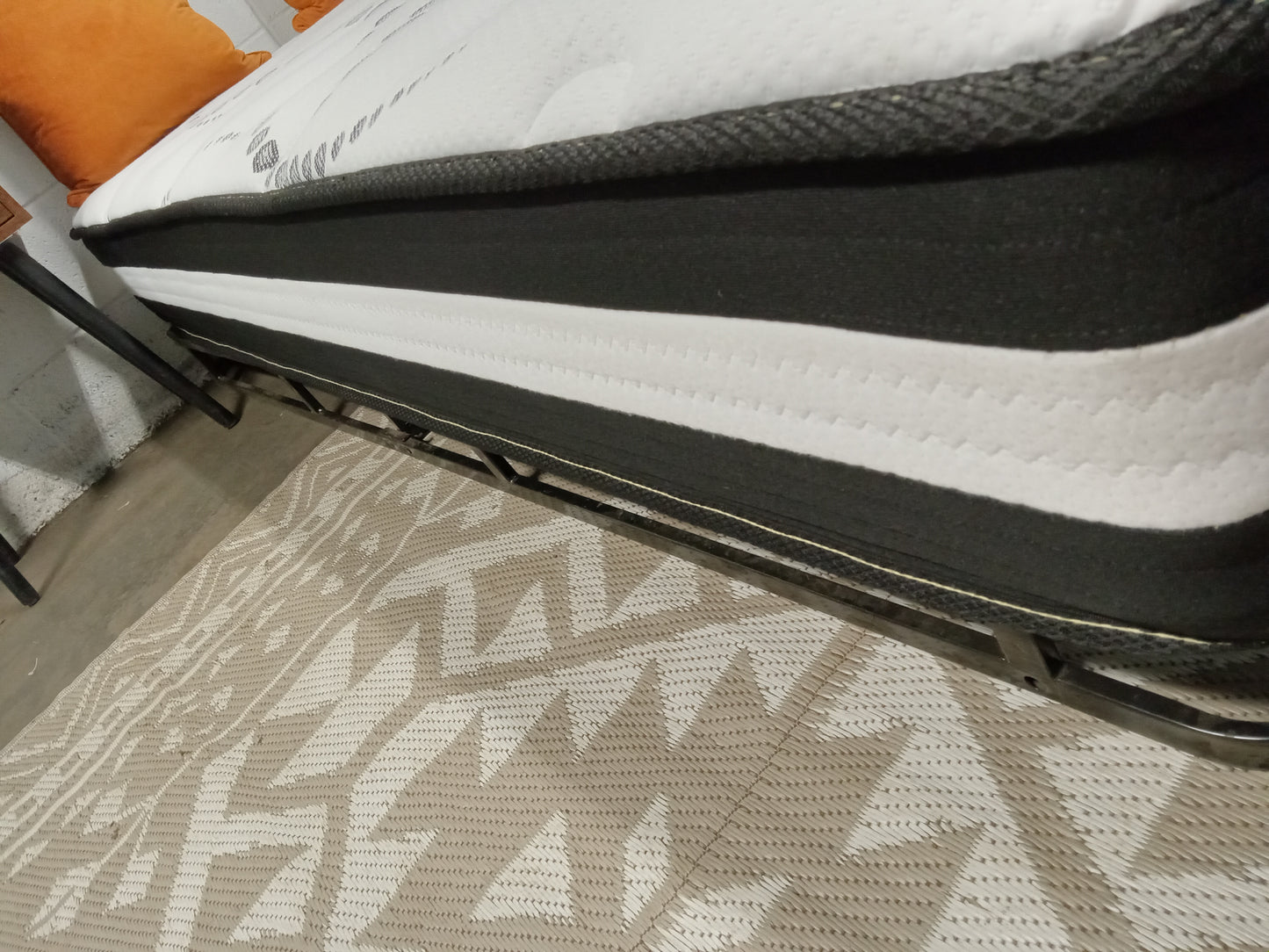 Unbranded | Inner Spring | 9" Twin Mattress