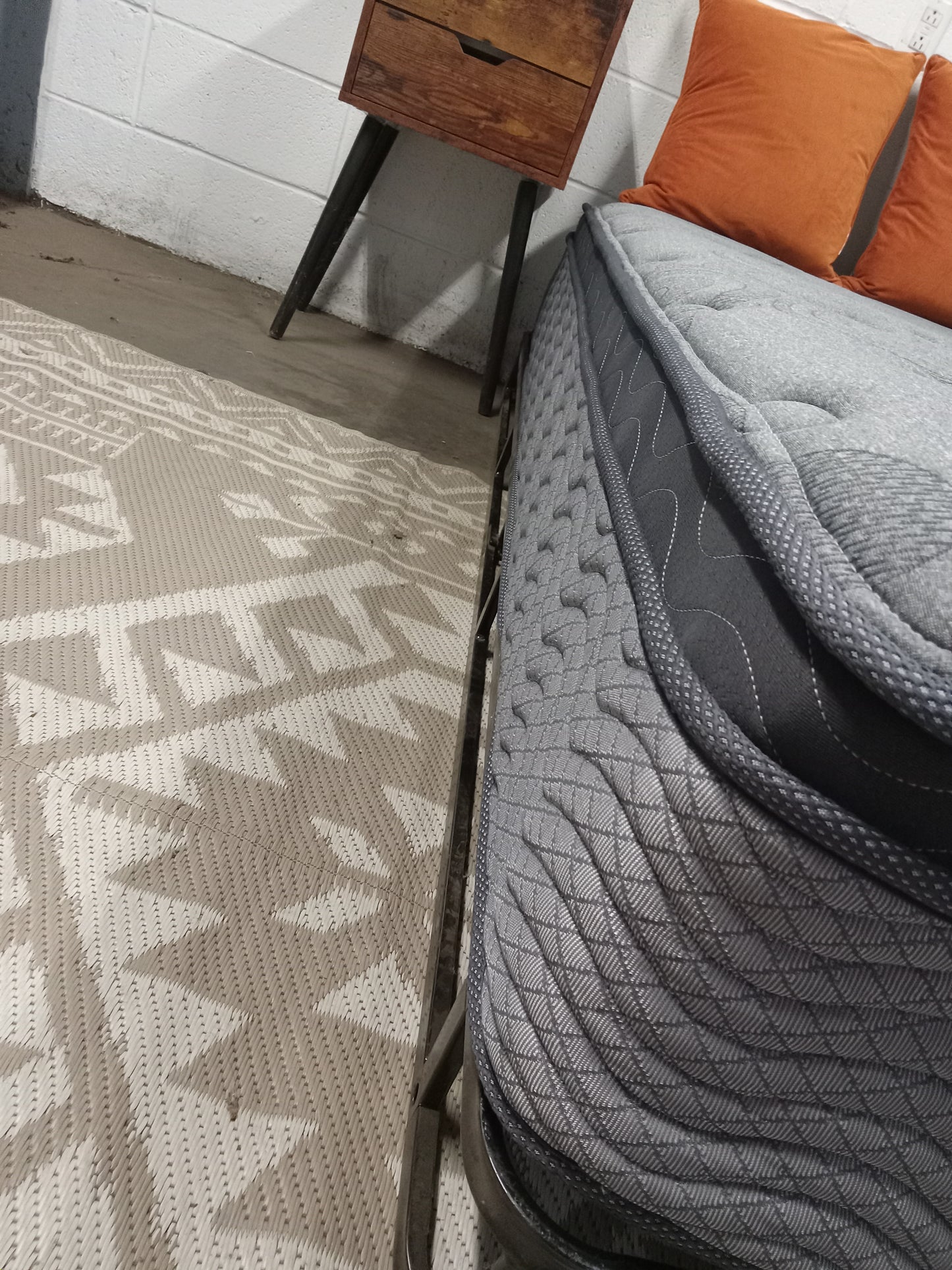 Unbranded | Innerspring 10'' | Twin Size Mattress
