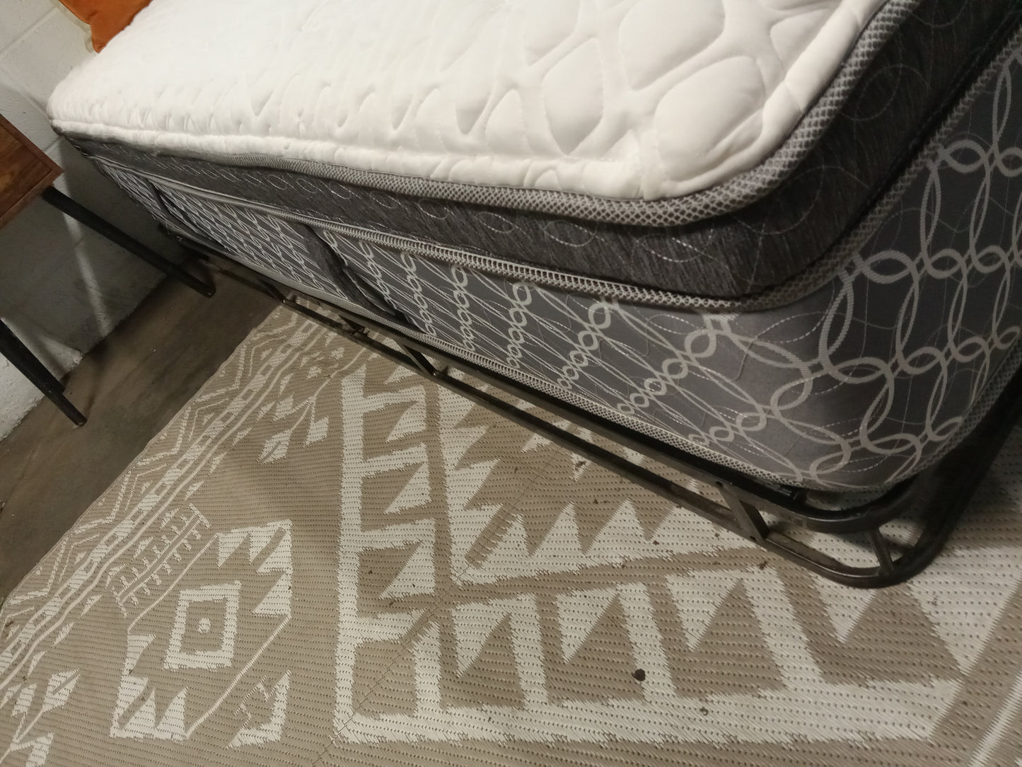 SALE | 14'' Queen Mattress | Innerspring