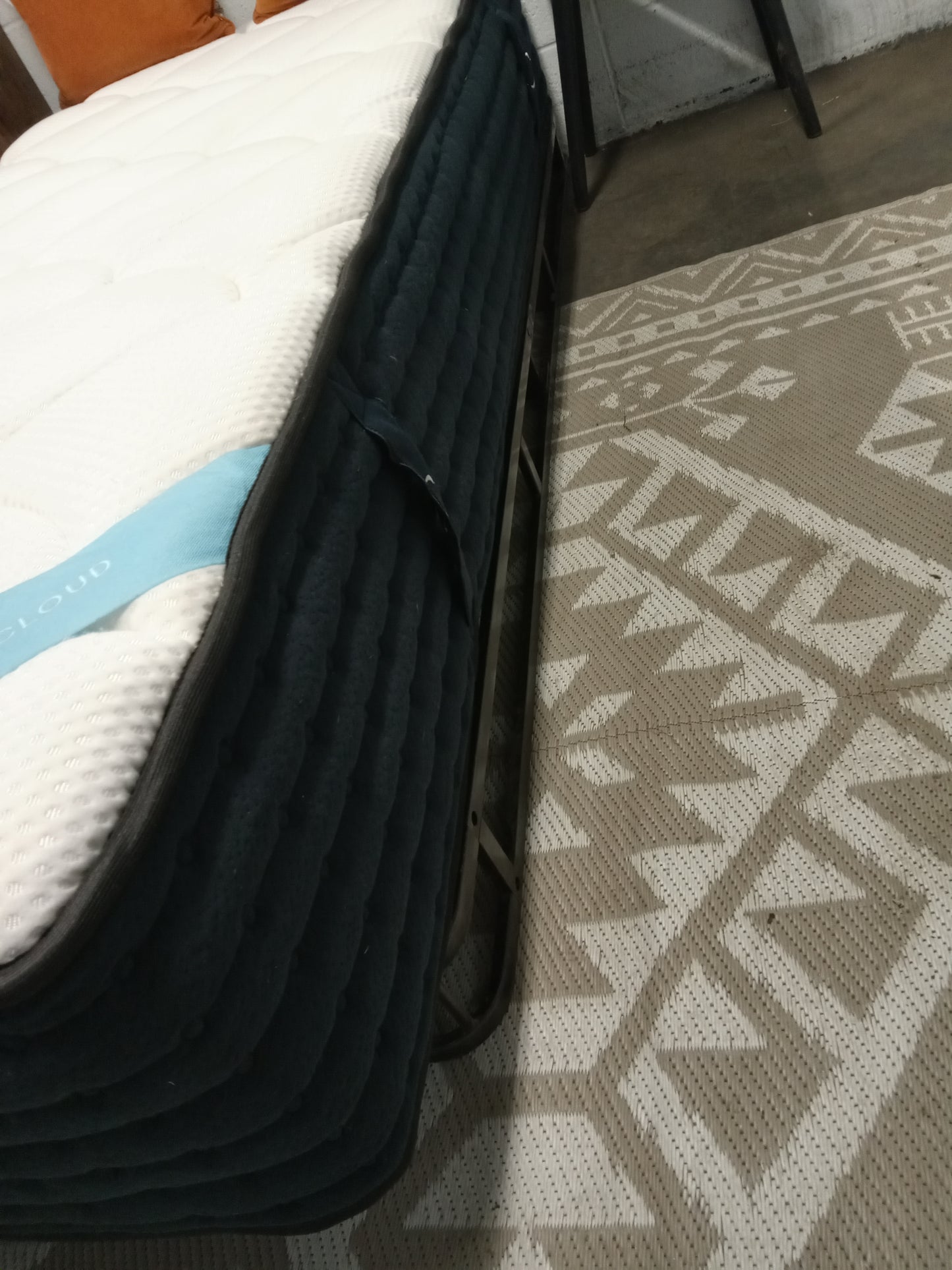 Dreamcloud | Premier | 13'' Twin XL Mattress (2)