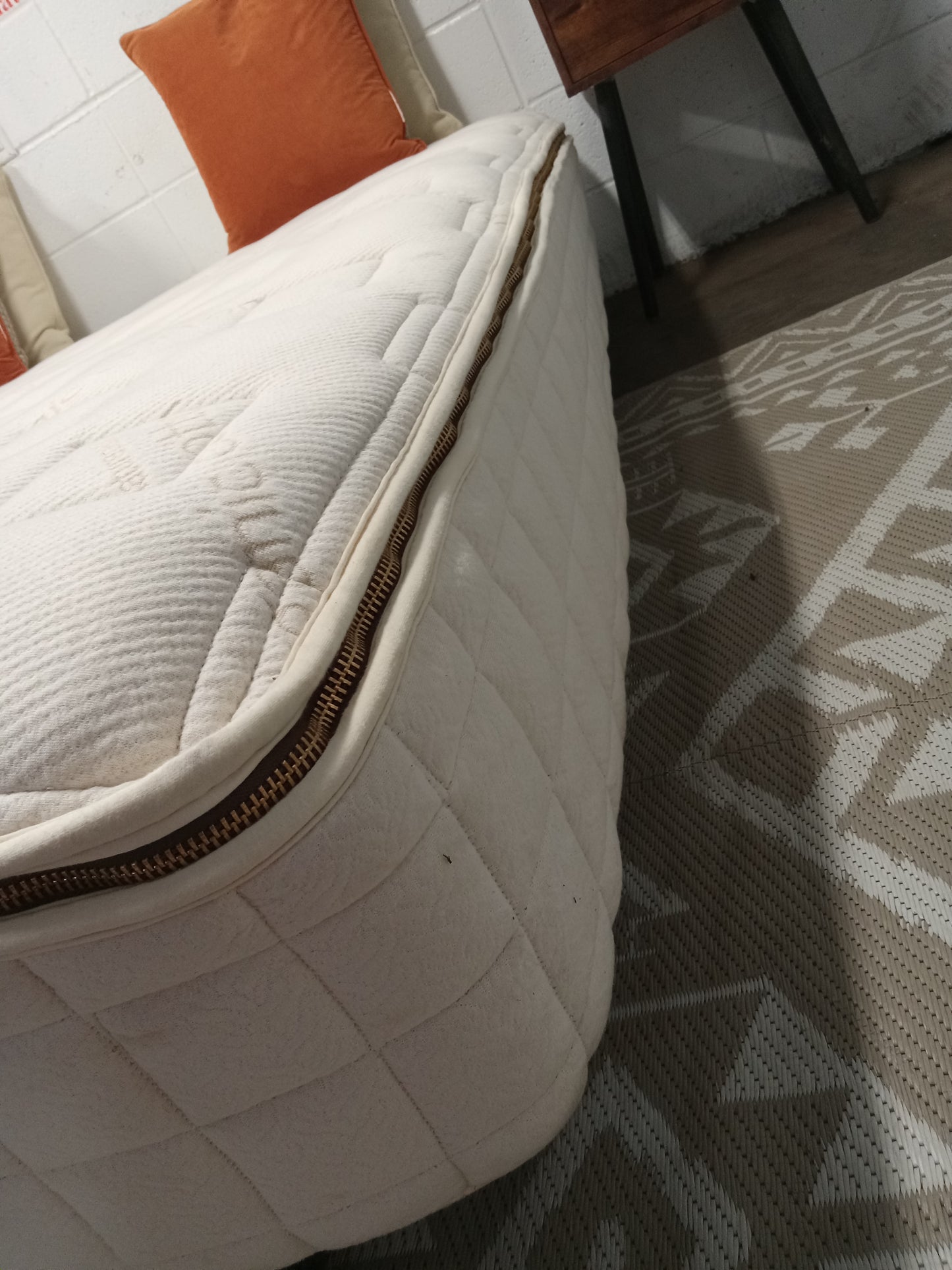 Naturepedic | EOS | Classic Organic Vegan | 11''King Mattress