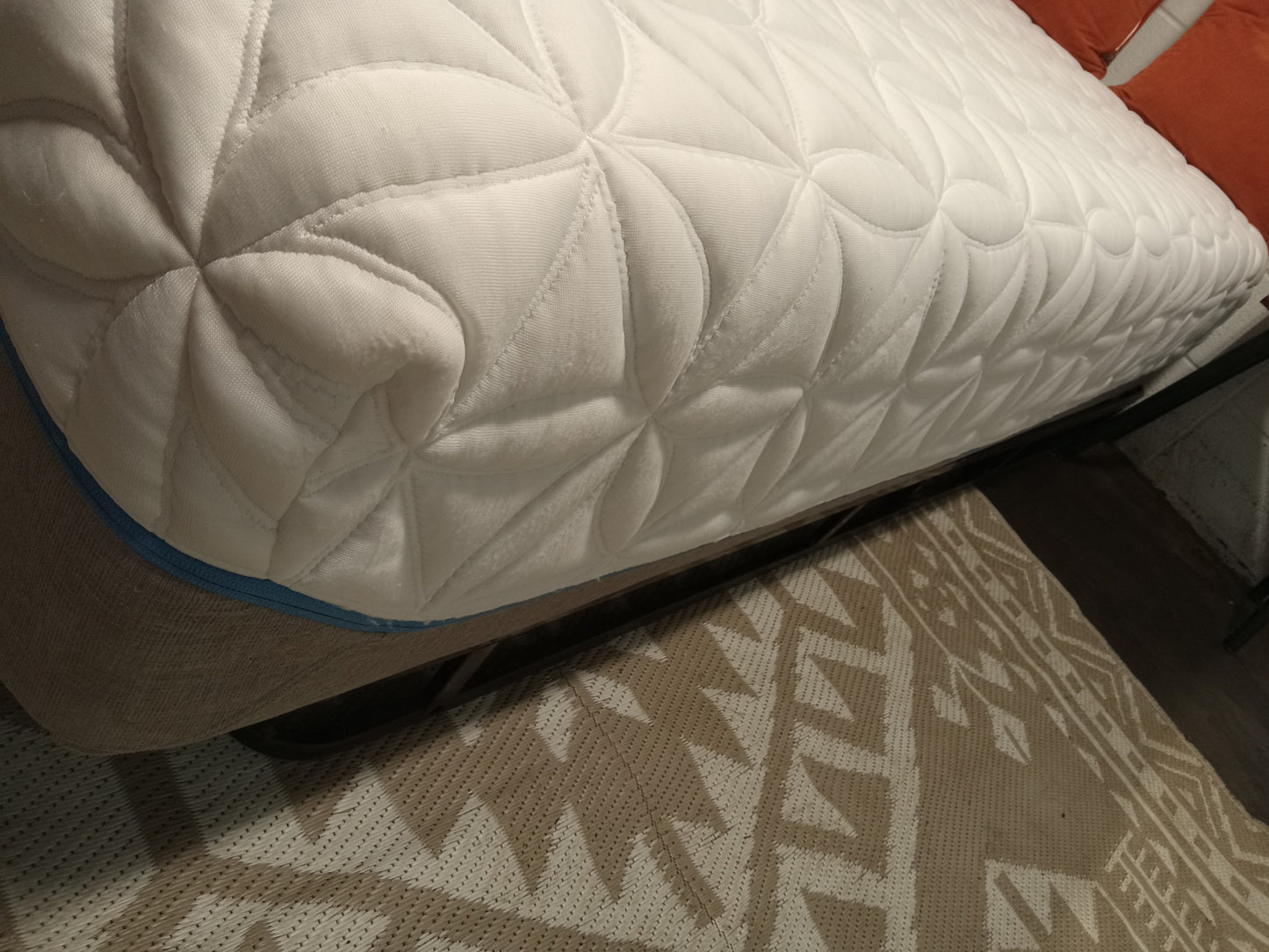 Tempur-Pedic | Tempur-Cloud Luxe | 14'' Twin XL Mattress