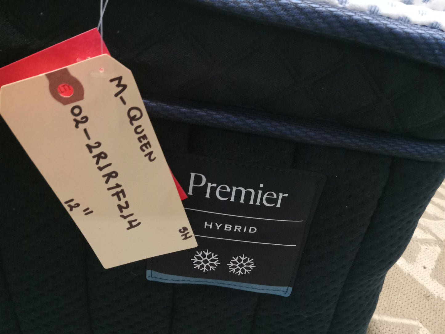 Dreamcloud | Premier Hybrid | 10'' Queen Mattress