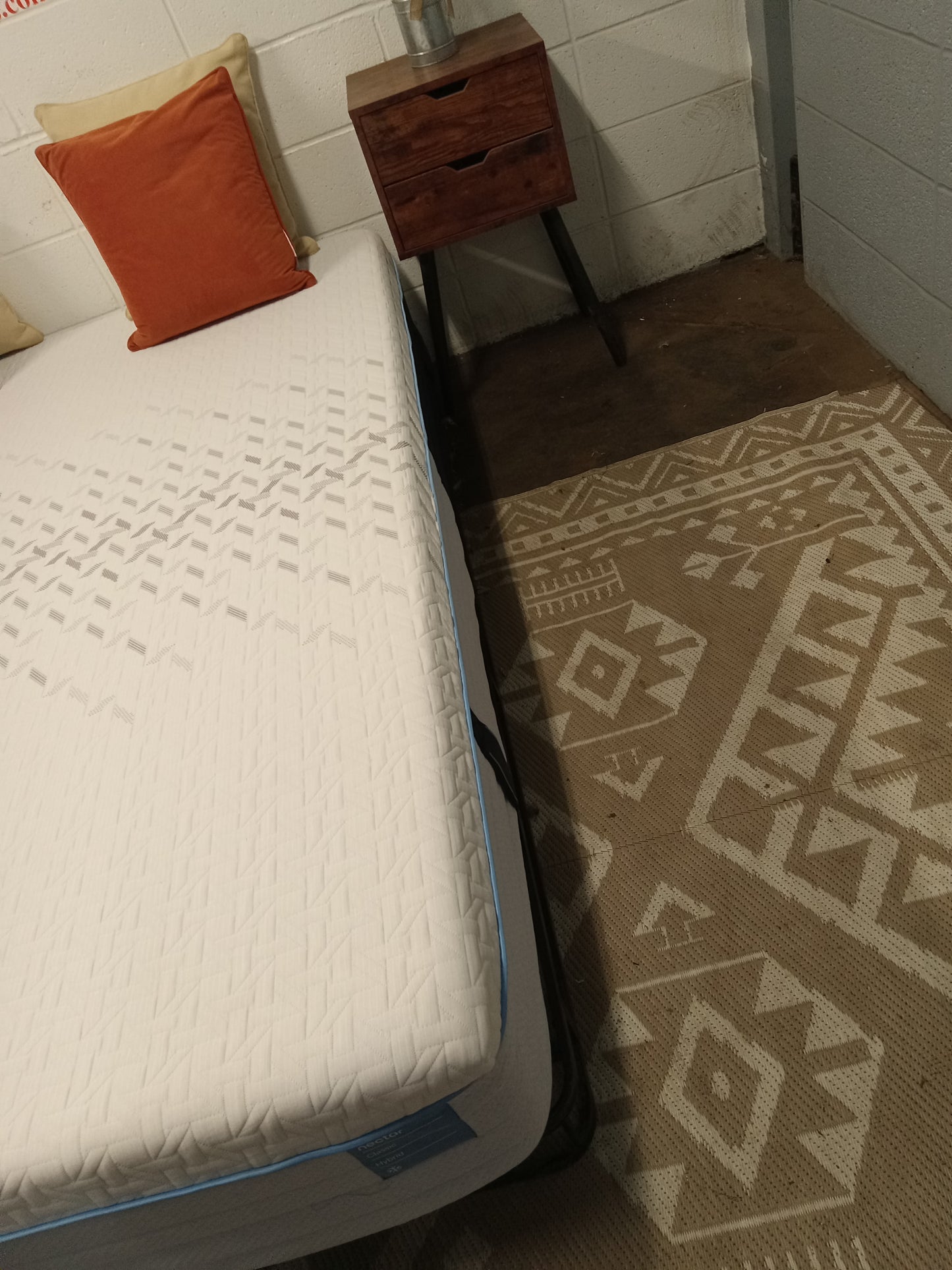 Nectar | Classic Hybrid | 12'' Queen Mattress