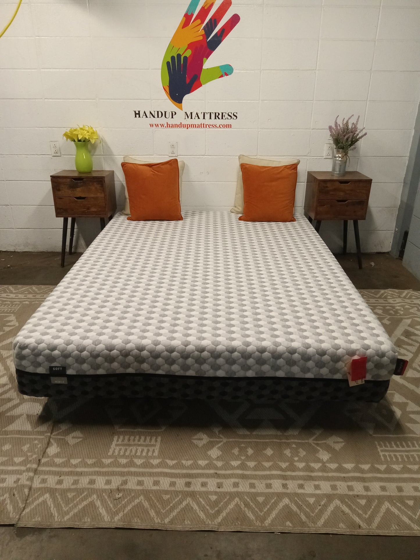 Layla | Memory Foam | Flip-able Plush & Firm | 10'' Queen Mattress