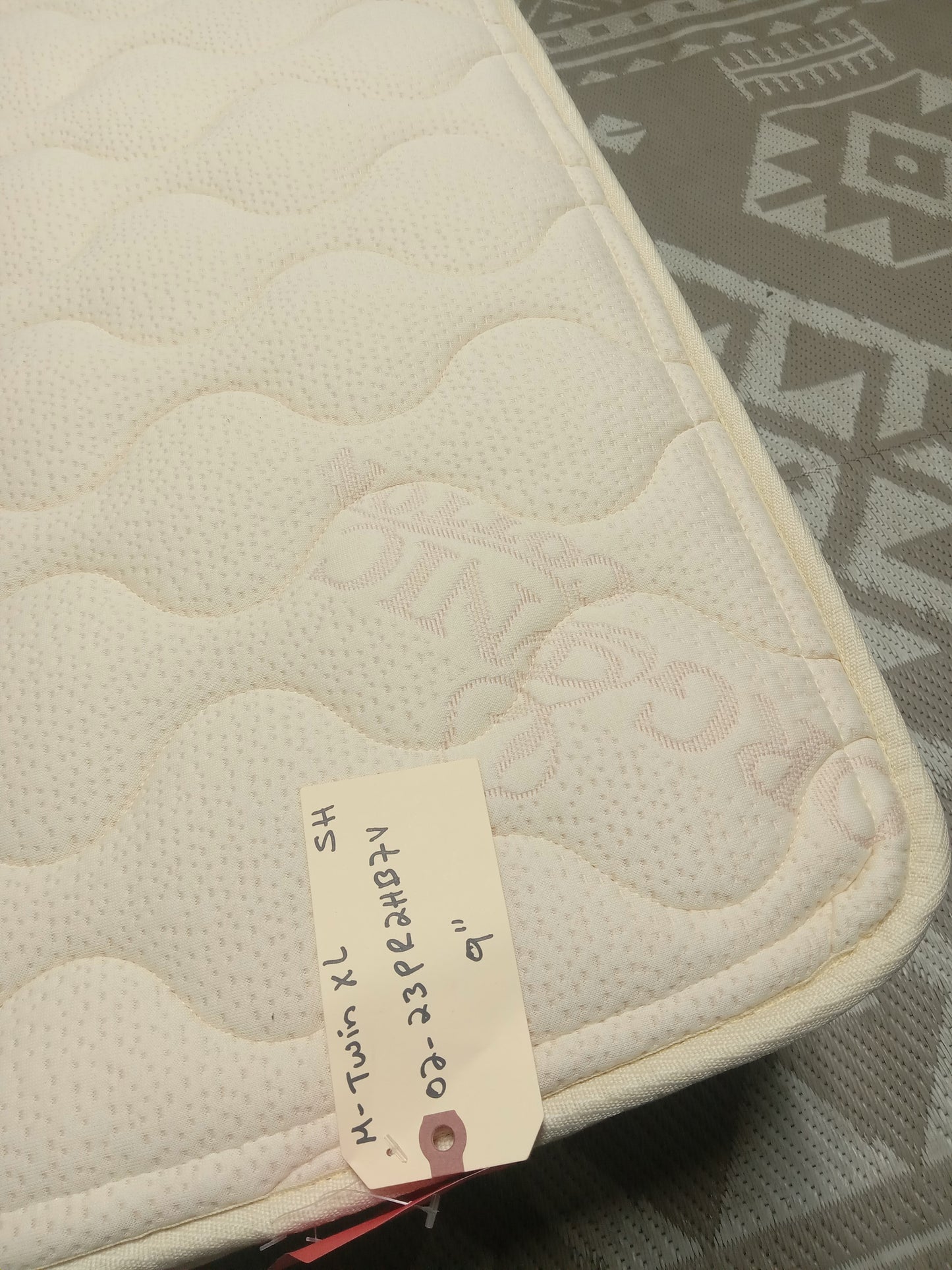 Latex For Less | Natural Latex 2-Sided | 9'' Twin XL Mattress (1)