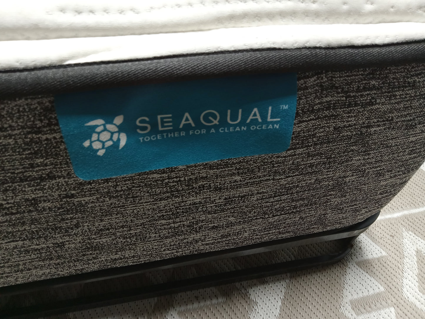 Beautyrest | Harmony Lux Carbon | 12'' Full Mattress