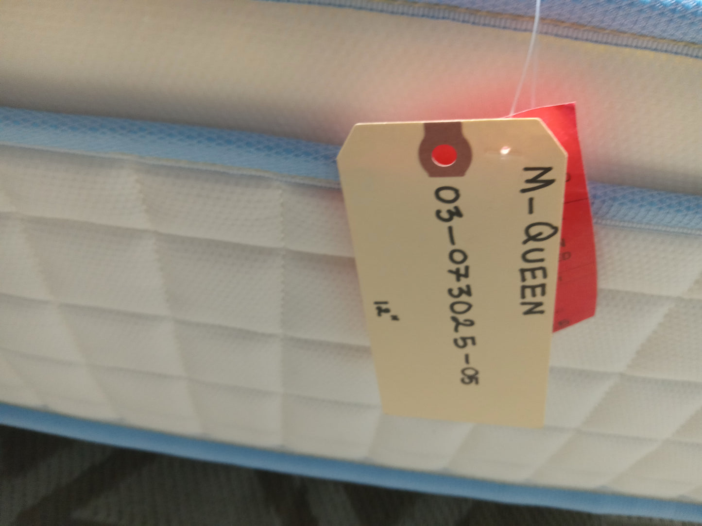 I YEE Nature | Hybrid | 12'' Queen Mattress