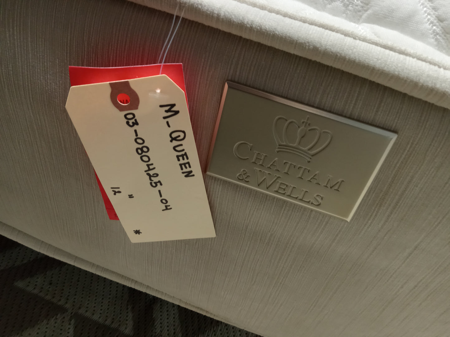 Chattam & Wells | Florence | 12'' Queen Mattress