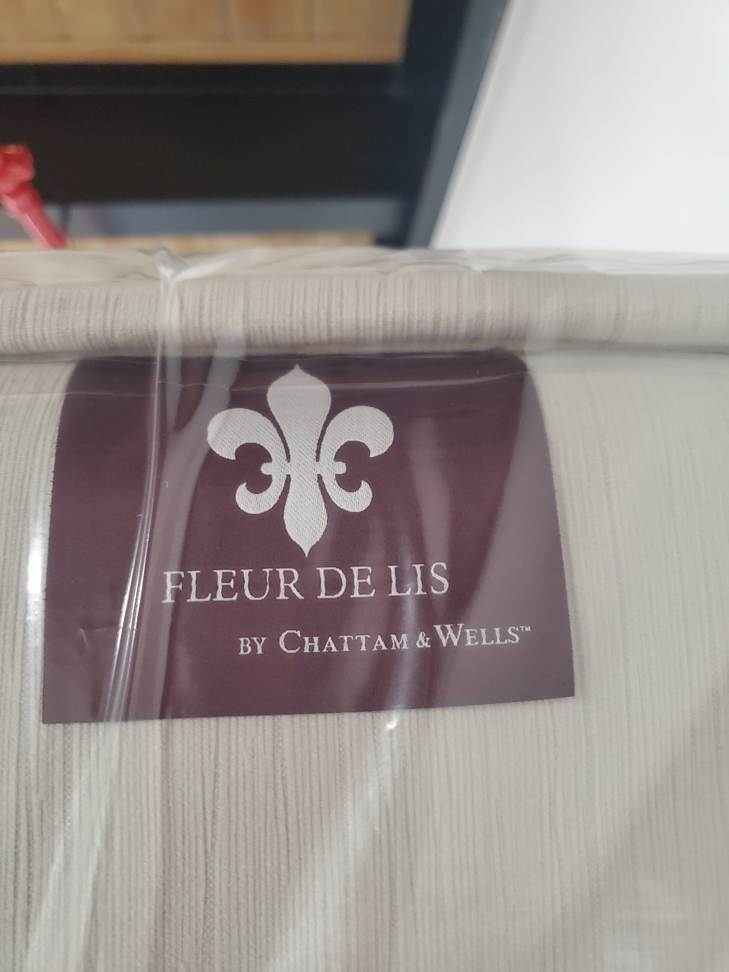 Chattam & Wells | Florence | 12'' Queen Mattress