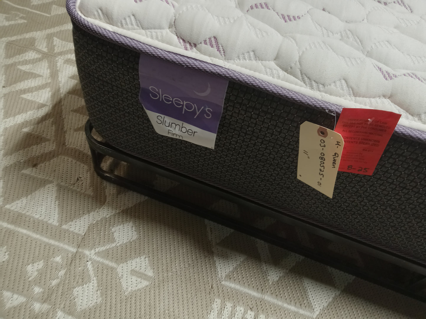 Sleepy's | Slumber Firm | 11'' Queen Mattress