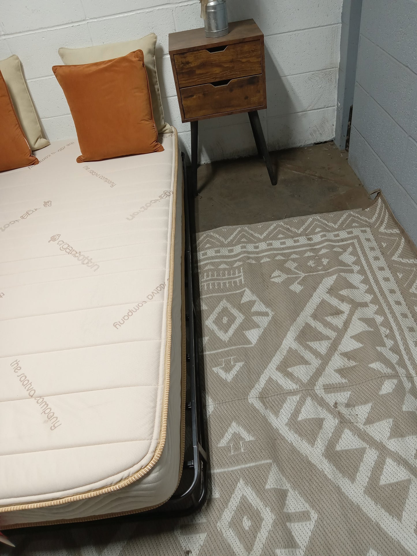 Saatva | Bunk & Trundle | 7'' Full Mattress