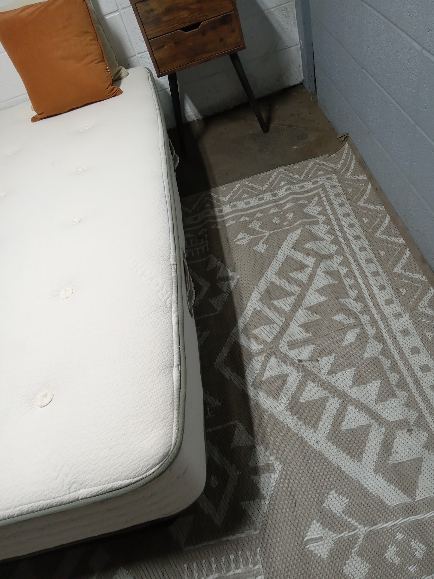 Avocado | 11'' Green | King Mattress