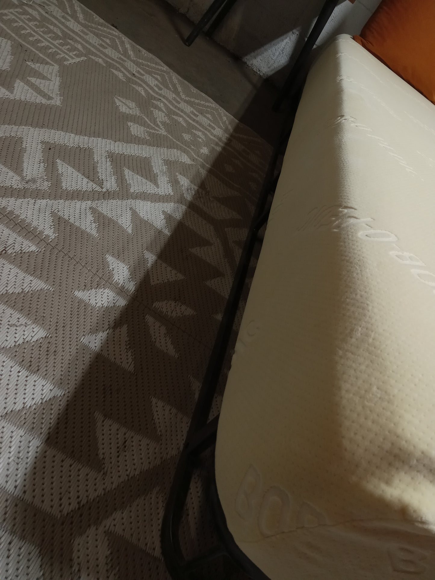 Bob-O-Pedic Lite | 8'' Memory Foam | Twin Mattress