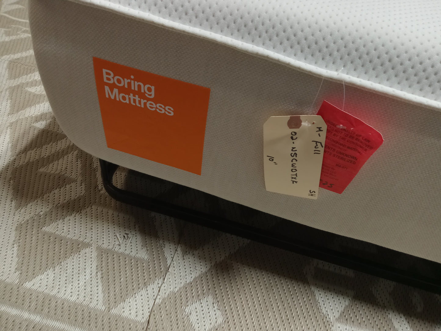 Boring Mattress | All Foam | 10" Full Mattress