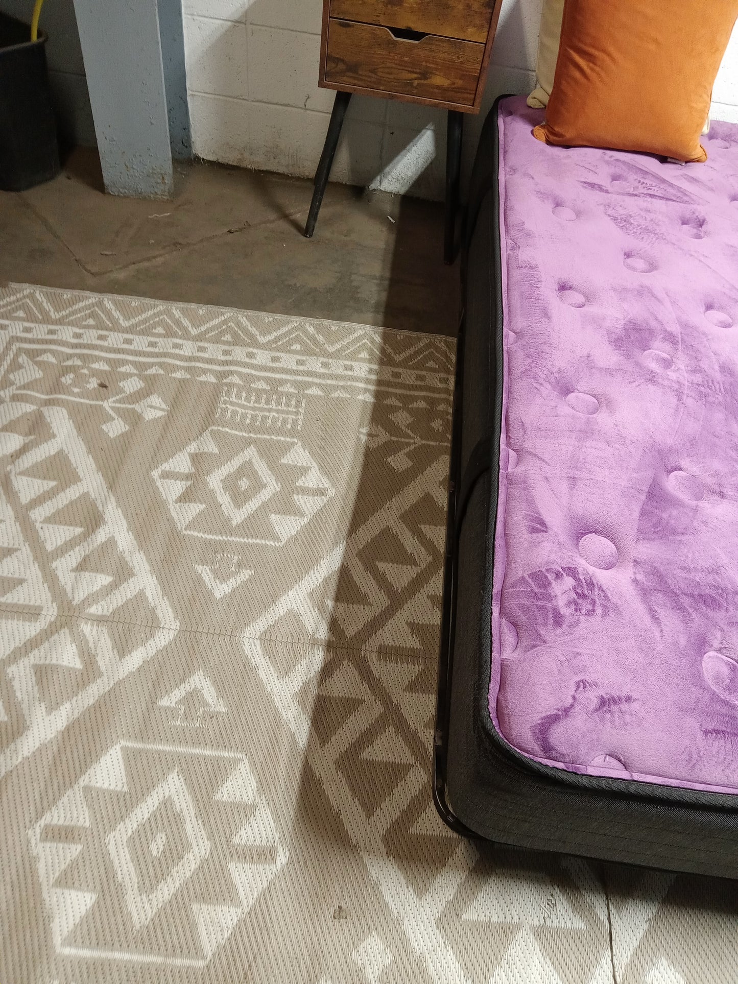 BodyFit | Plum Blossom Hybrid | 10" Full Mattress