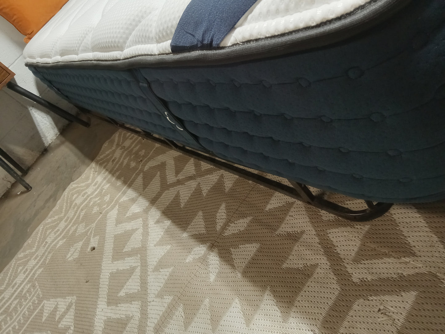 DreamCloud | Memory Foam | 14" Twin XL Mattress