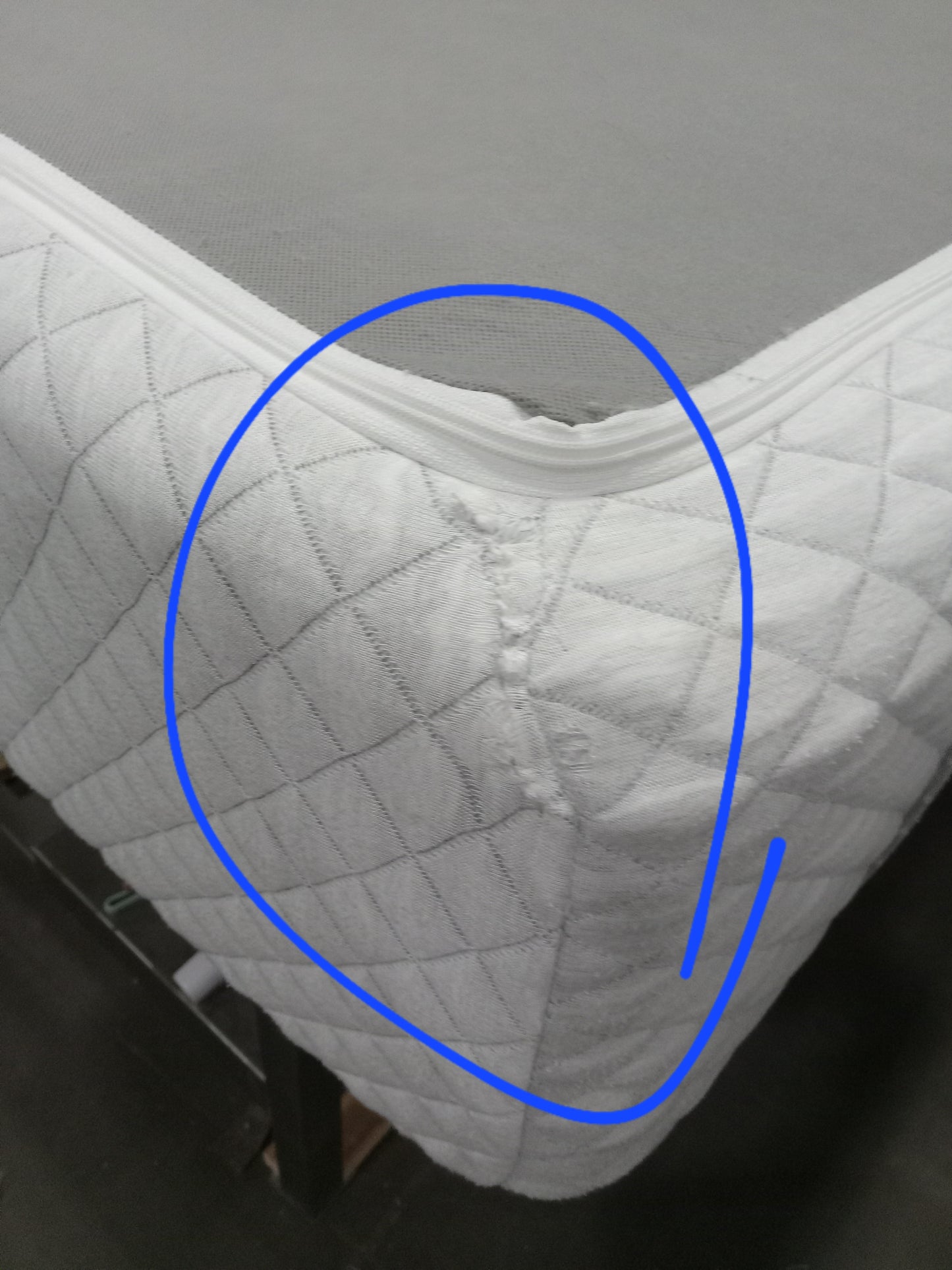 Leesa |Hybrid | 11" Queen Mattress