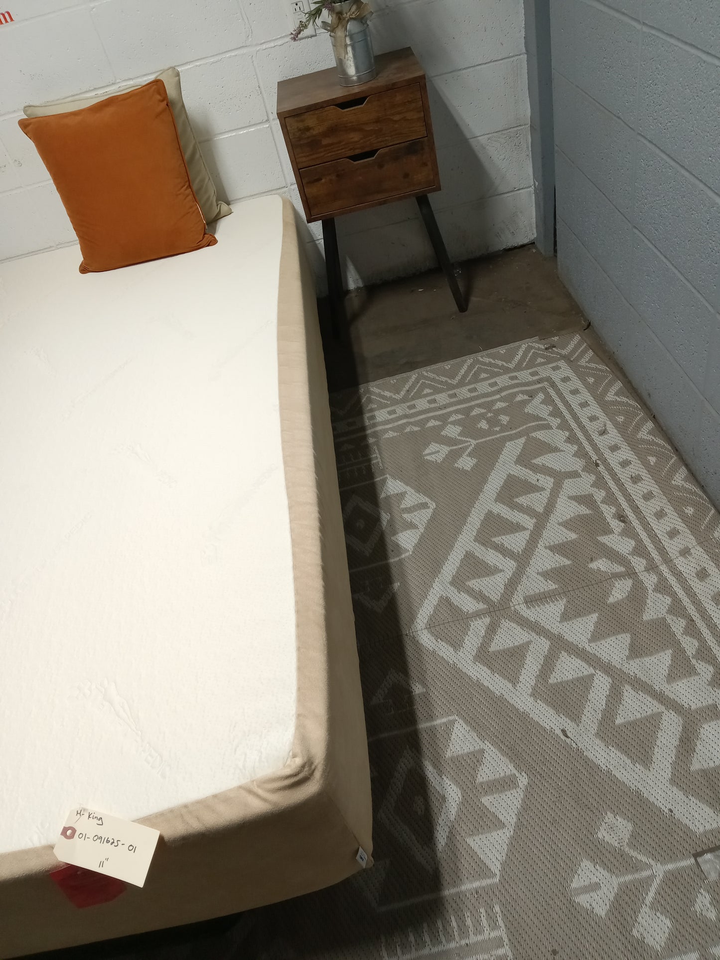 TempurPedic | Memory Foam | 11" King Mattress