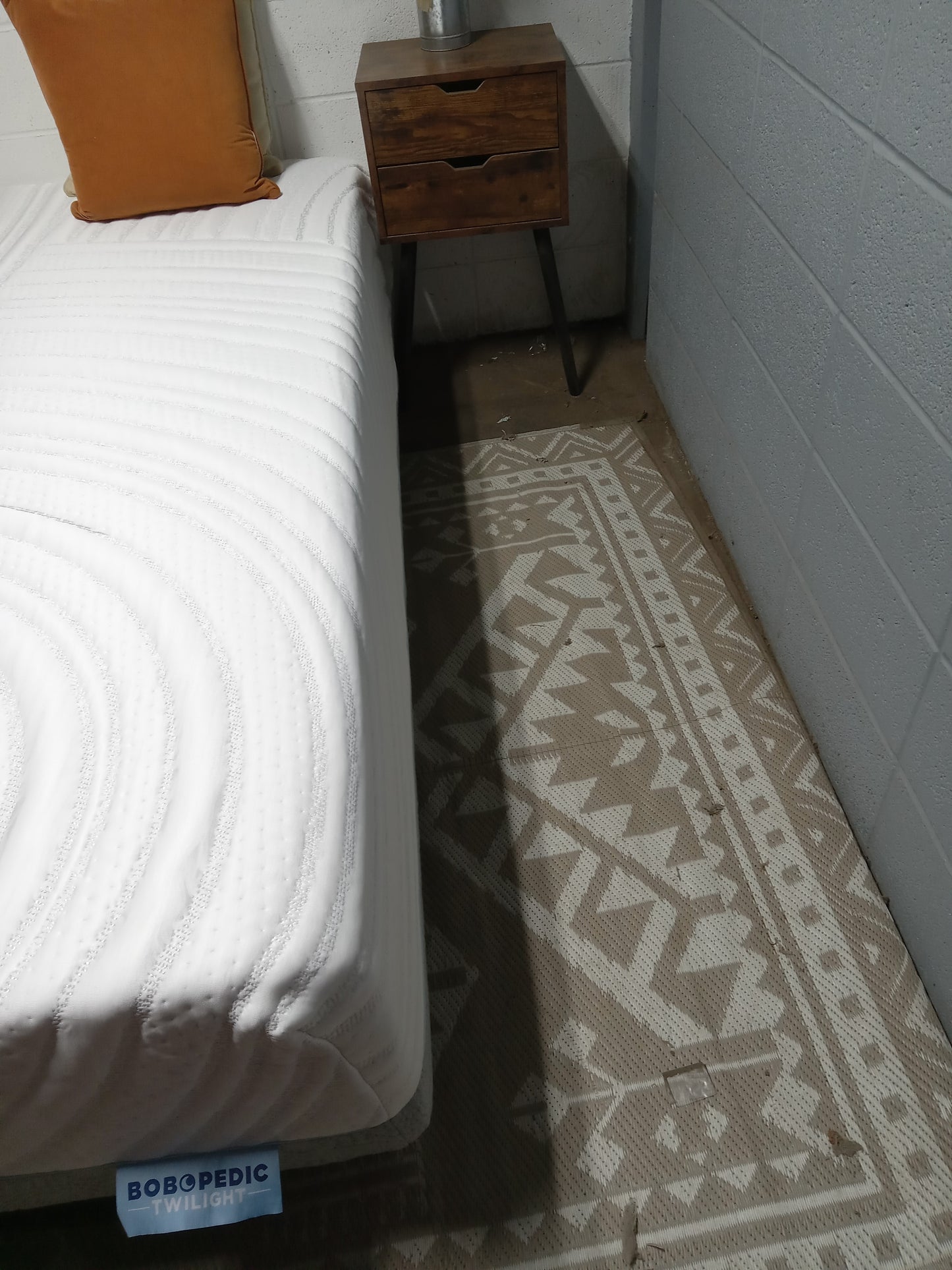 Bob -O- Pedic | Twilight Memory Foam | 15.5" King Mattress