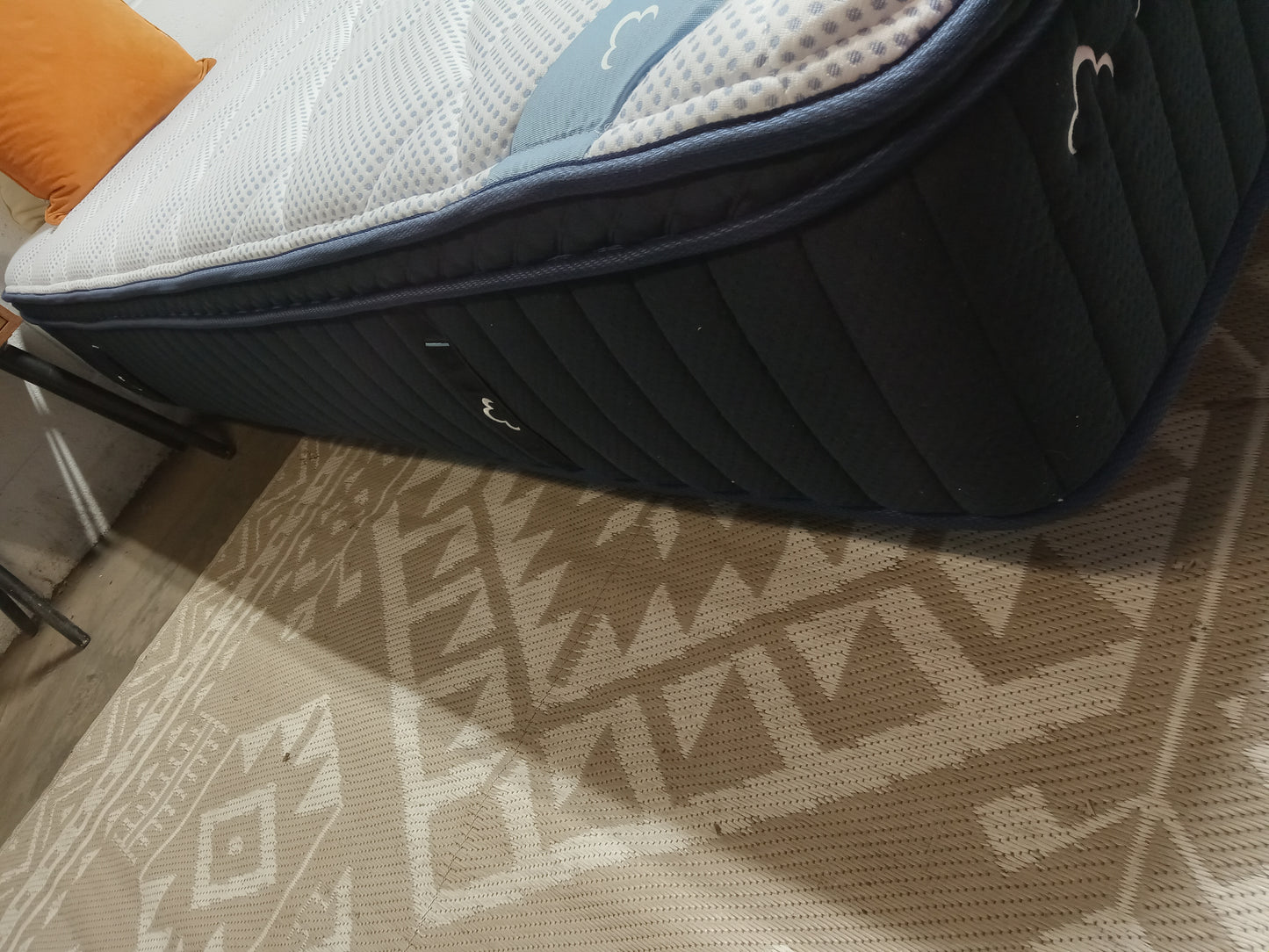 DreamCloud | Premier Hybrid | 12" Queen Mattress