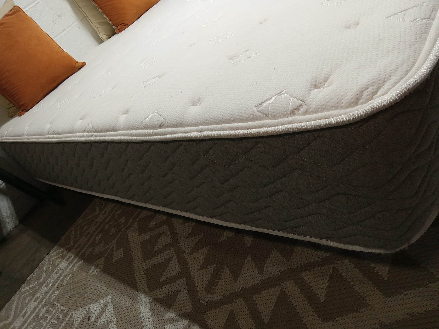 Allswell | Luxe Hybrid | 12" Queen Mattress