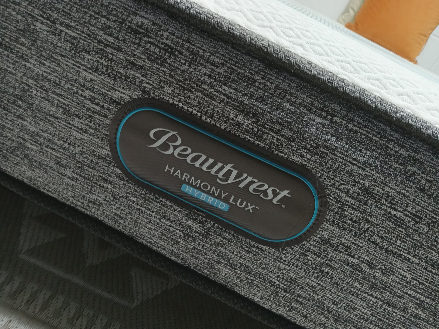 Beautyrest | Harmony Lux Hybrid Trilliant | 11'' King Mattress