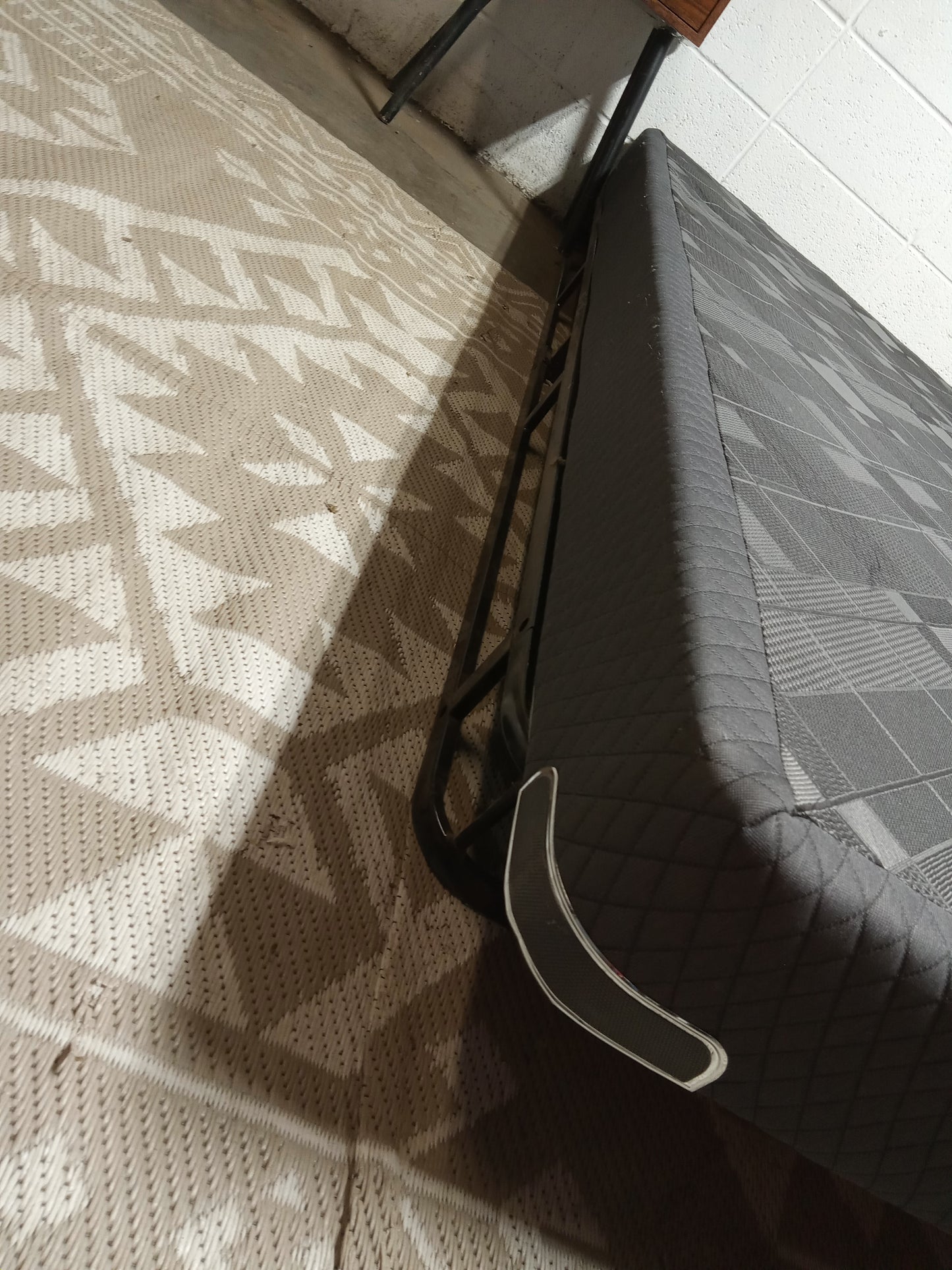 Unbranded | Black Geometric pattern | 5.5" Twin XL Box Spring
