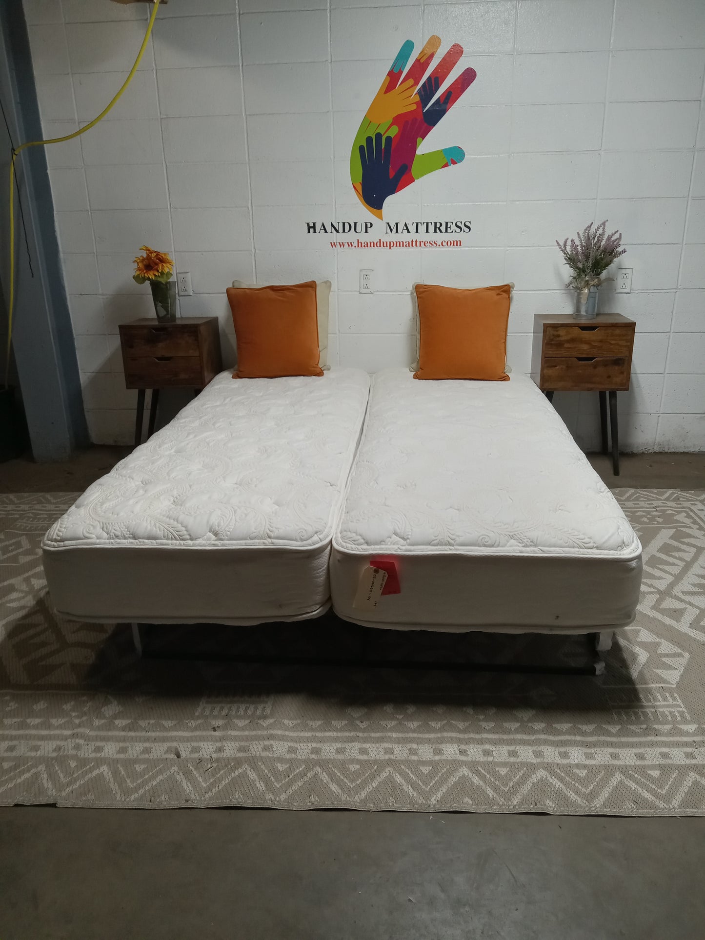 Unbranded | Innerspring | 9" Queen Split Mattress