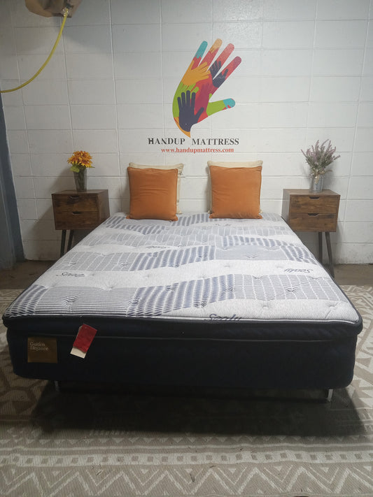 Sealy | Golden Elegance | 13" Queen Mattress