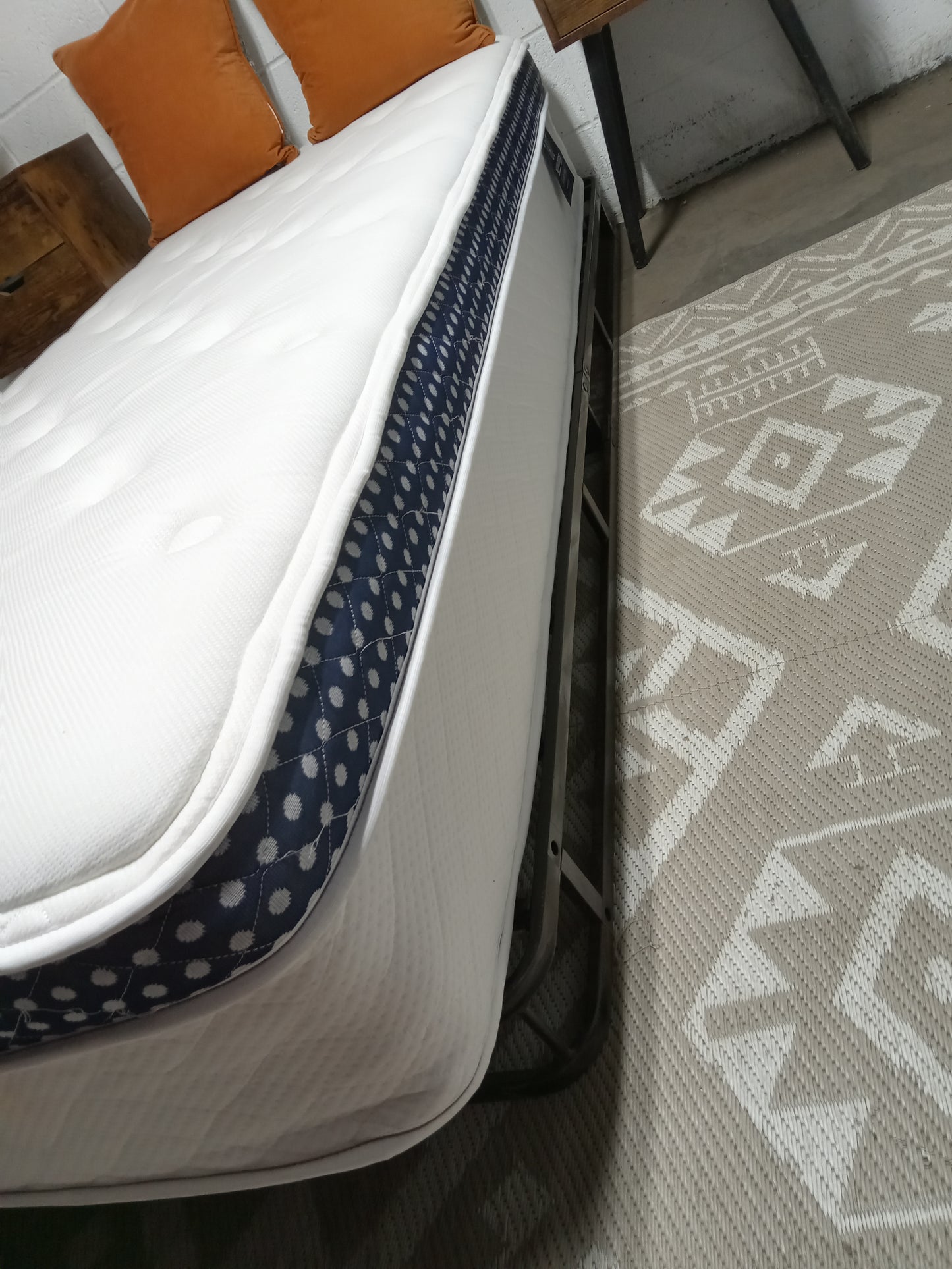 WinkBeds | Luxury Firm | 12" Twin XL Mattress