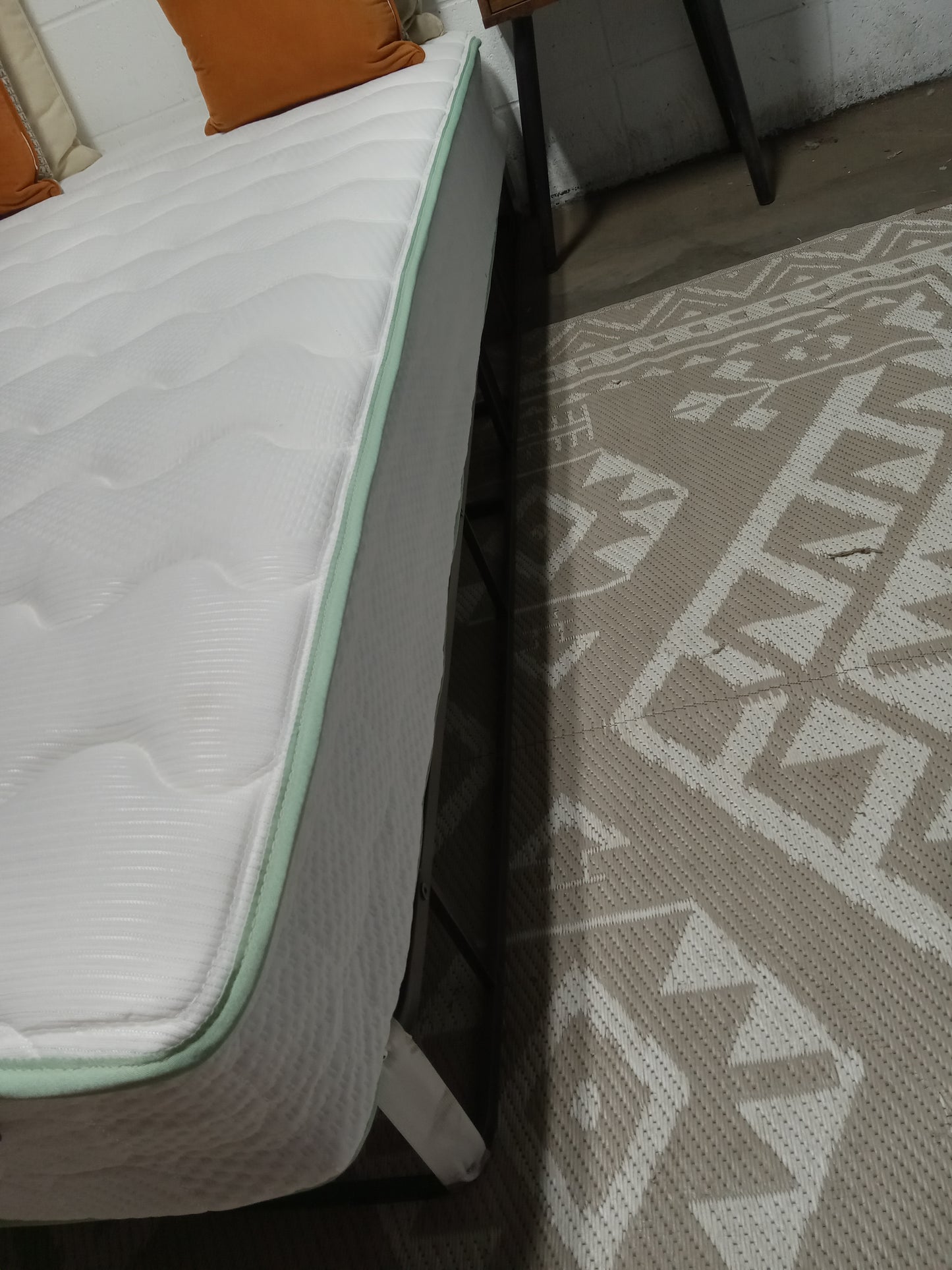 Wayfair | Sleep Medium Innerspring  | 8" Full Mattress