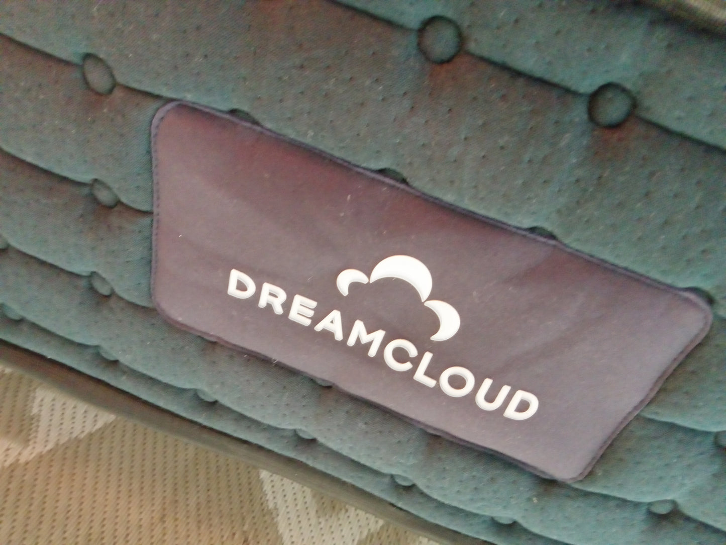 DreamCloud | Memory Foam | 12" Queen Mattress