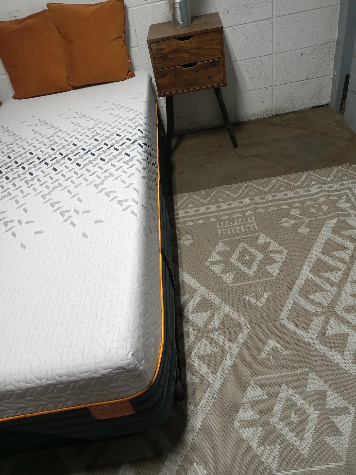 Nectar | Ultra hybrid | 15" Twin XL