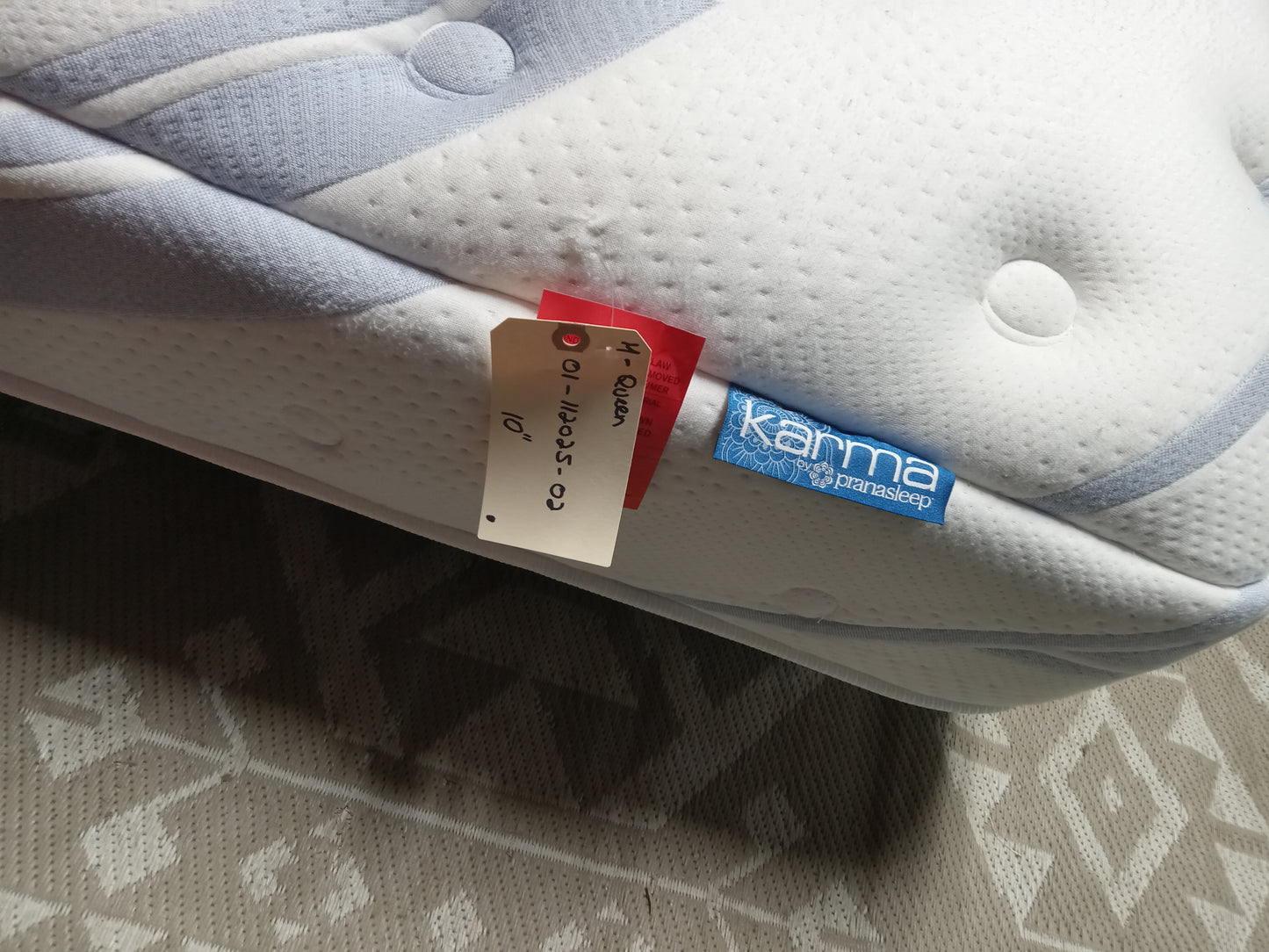 PranaSleep | Karma | 10'' Queen Mattress