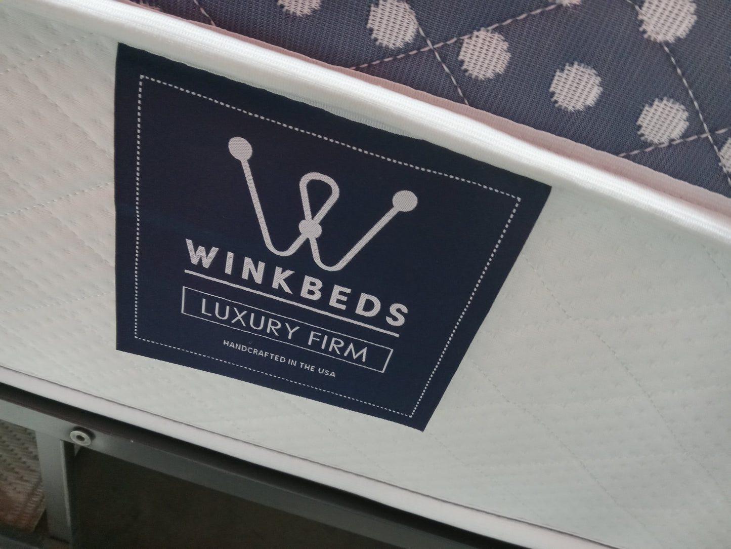 WinkBeds | Luxury Firm | 13.5'' Full Mattress