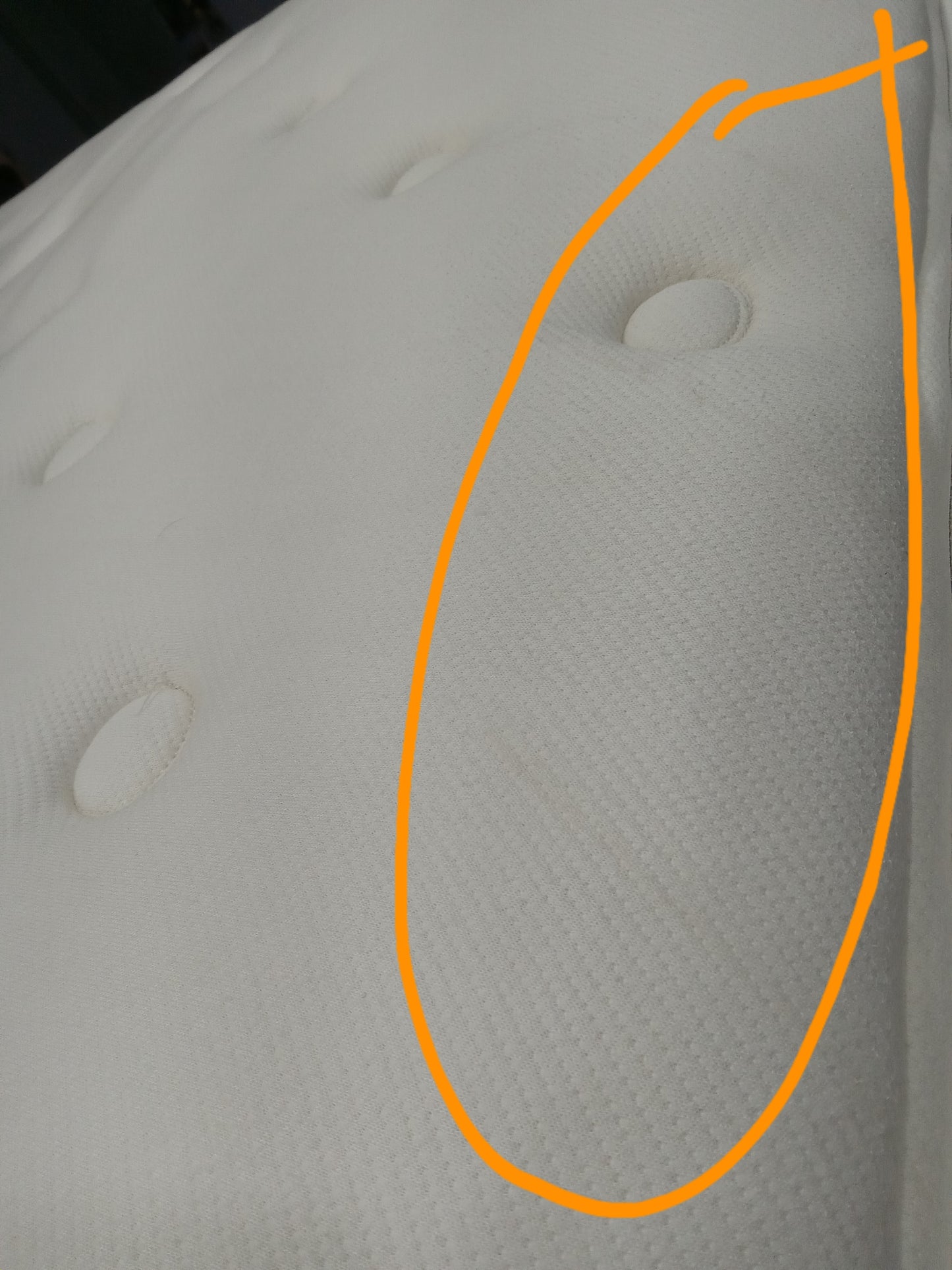 WinkBeds | Plus | 13.5'' Queen Mattress