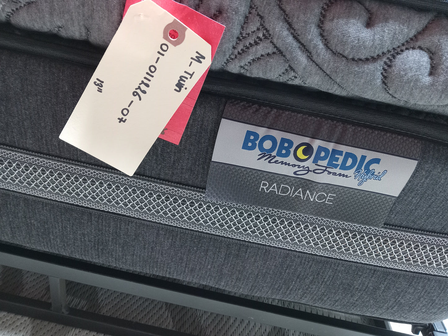 Bob-O-Pedic | Radiance Hybrid Memory Foam | 12'' Mattress
