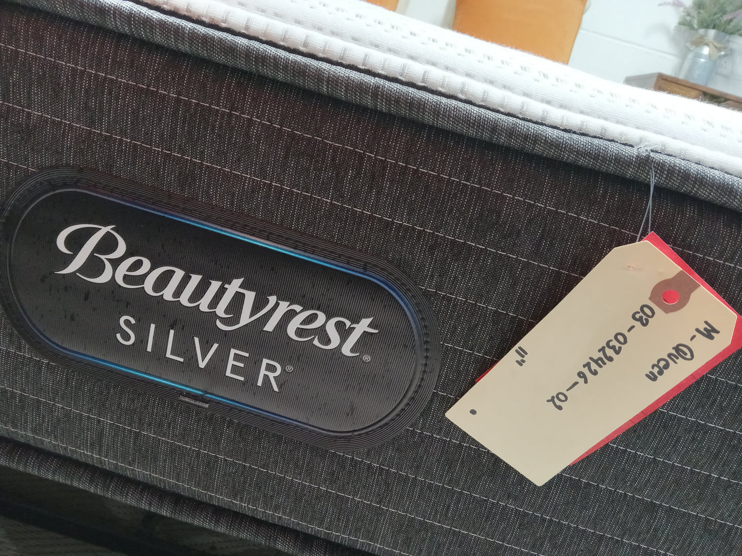 Beautyrest | Silver BRS900 | 11" Queen Mattress