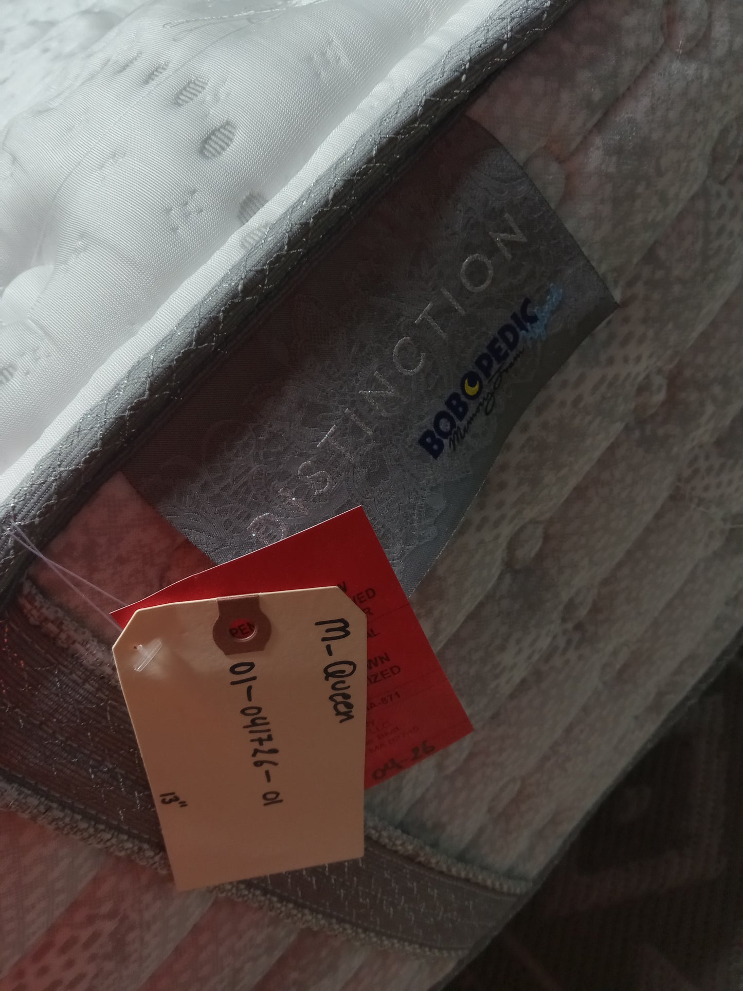Bob-O-Pedic | Distinction Hybrid | 13" Queen Mattress