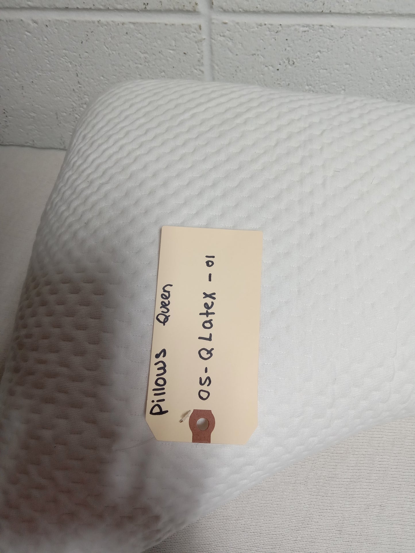 Eli & Elm | Side Sleeper Pillow | Memory Foam | Queen