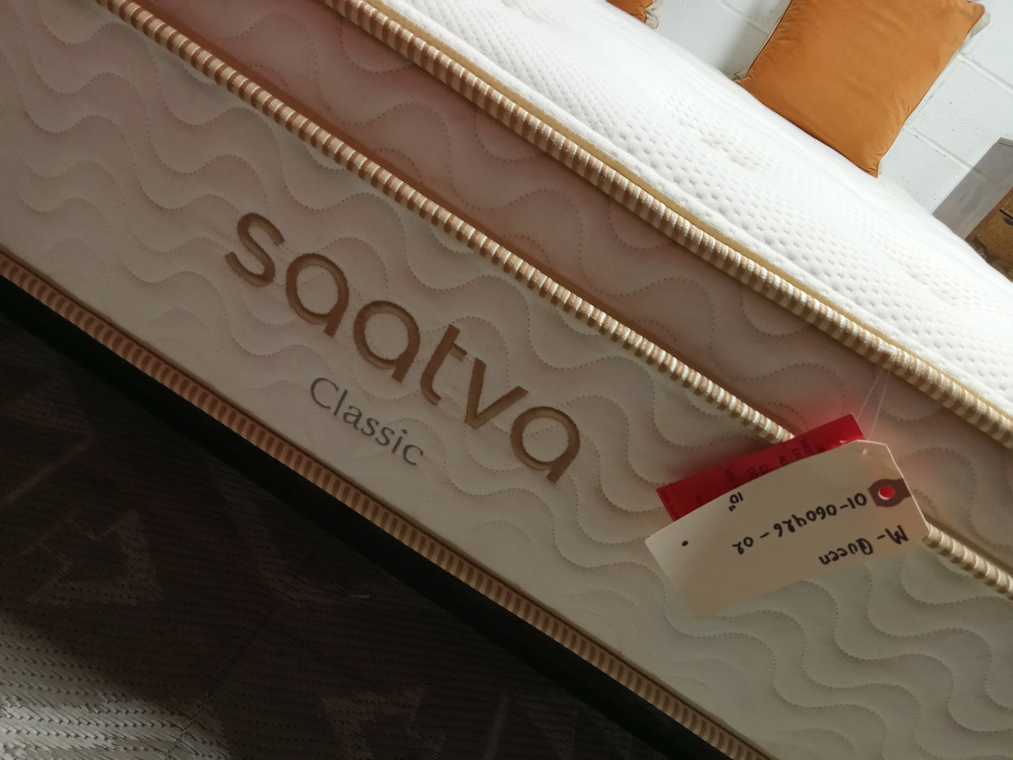 Saatva | Classic | Firm | 10" Queen Mattress