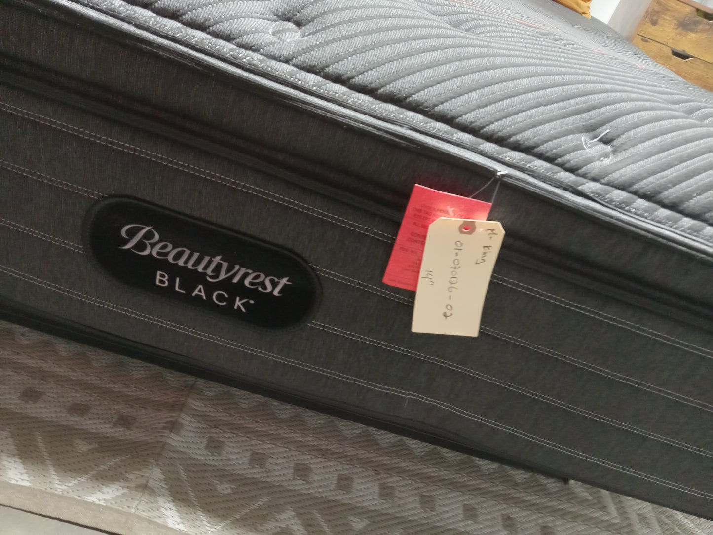 Beautyrest | Black C Class Firm | 14" King Mattress