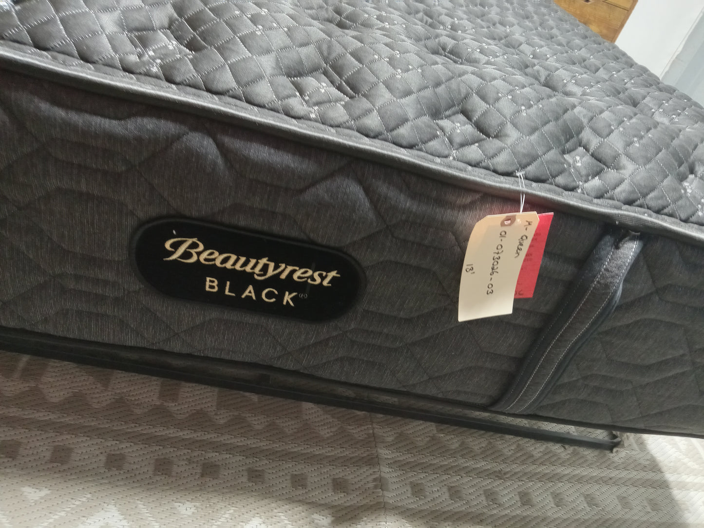 Beautyrest | Black Series 3 | 13" Queen Mattress