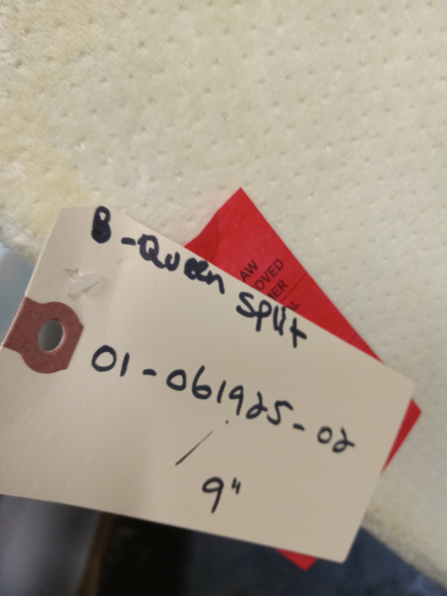Split Queen Foundation | 9'' Queen (2) Eggshell