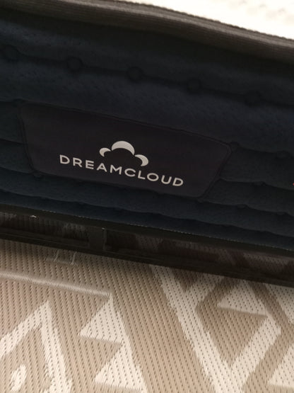 DreamCloud | The DreamCloud Hybrid 12" | Queen Size