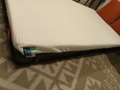 Lindy Life | Memory Foam | Twin Topper 38x74